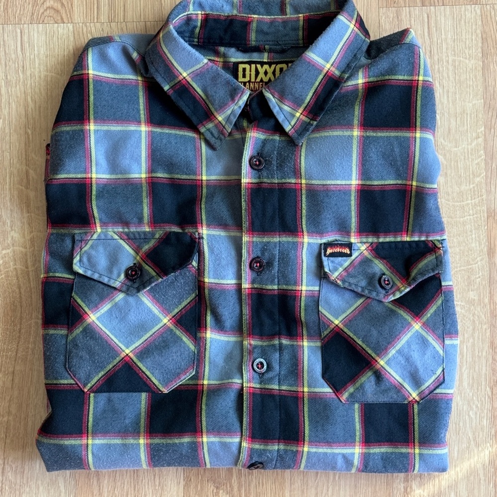Dixxon Men's Hatebreed Under The Knife XLT Plaid Shirt